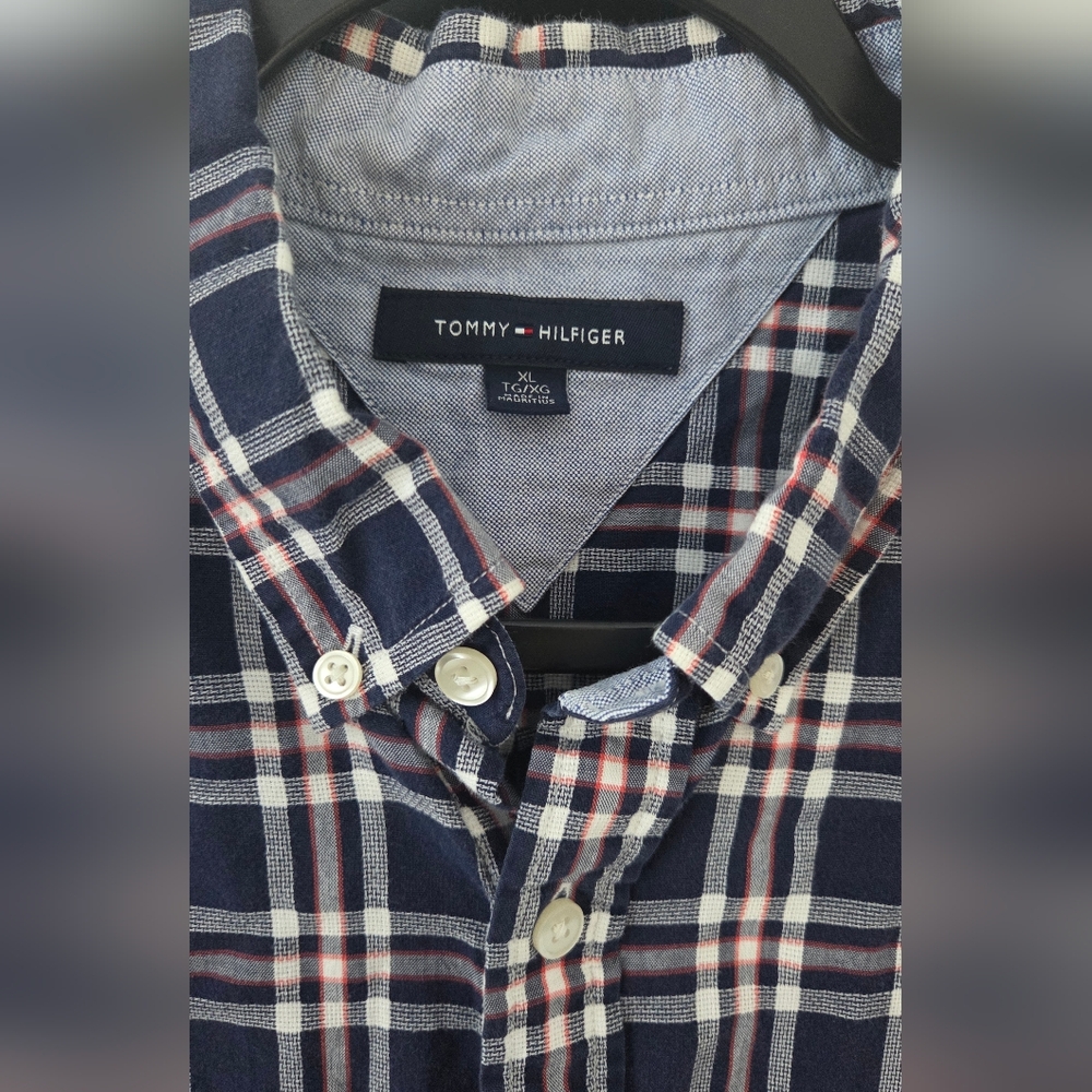 Tommy Hilfiger Men's Navy Plaid Shirt
